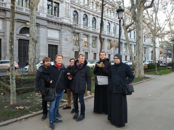 Taizé w Madrycie z wrocławskimi klerykami