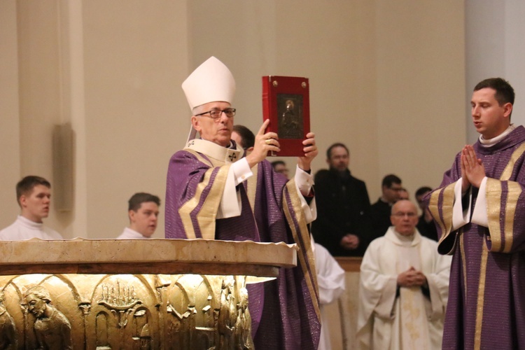 Pożegnanie bp. Gerarda Bernackiego, Eucharystia