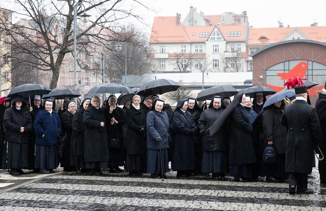 Pożegnanie bp. Gerarda Bernackiego, cz. 2