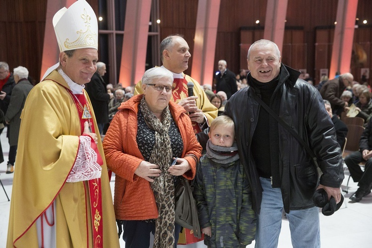 W zdrowiu i w chorobie. Jubileusze małżeńskie w Świątyni Opatrzności Bożej