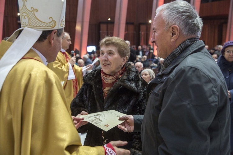 W zdrowiu i w chorobie. Jubileusze małżeńskie w Świątyni Opatrzności Bożej