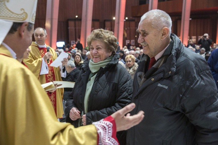 W zdrowiu i w chorobie. Jubileusze małżeńskie w Świątyni Opatrzności Bożej