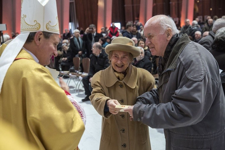W zdrowiu i w chorobie. Jubileusze małżeńskie w Świątyni Opatrzności Bożej