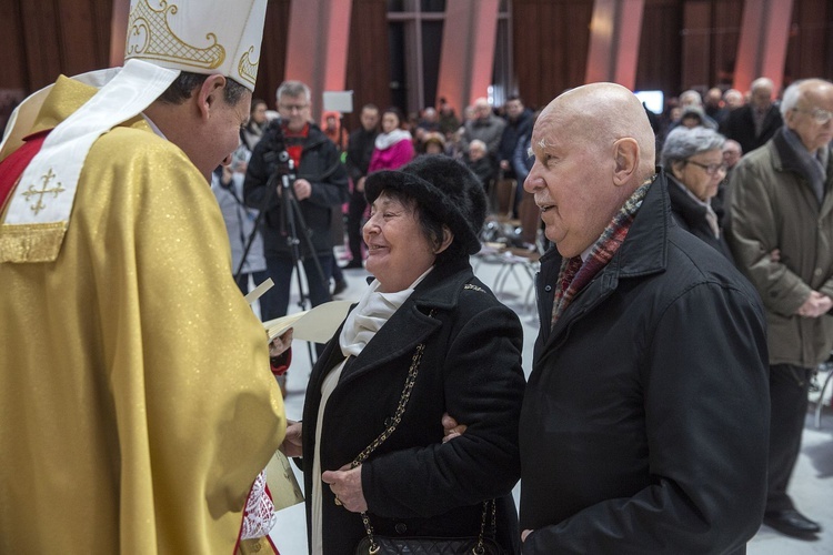 W zdrowiu i w chorobie. Jubileusze małżeńskie w Świątyni Opatrzności Bożej