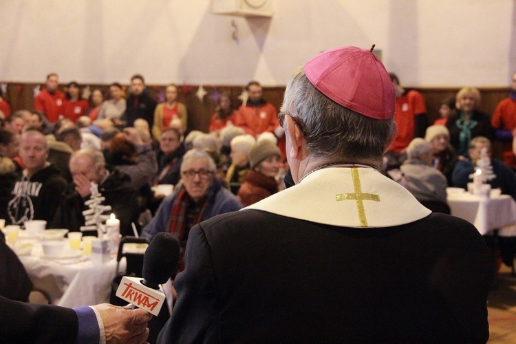 Wigilia dla ubogich i bezdomnych Caritas