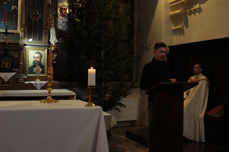 Rekolekcje sylwestrowe dla młodzieży w Henrykowie (dzień 2)