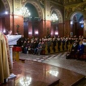 Abp Skworc: Społeczeństwo i państwo istnieją dla rodziny i dzięki niej