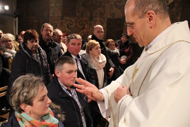 Czuwanie wiernych z Białej Rawskiej na Jasnej Górze