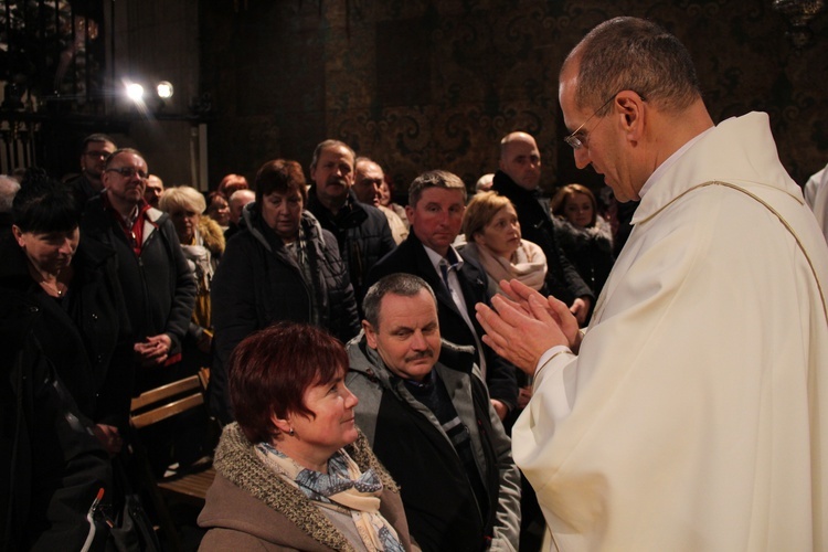 Czuwanie wiernych z Białej Rawskiej na Jasnej Górze