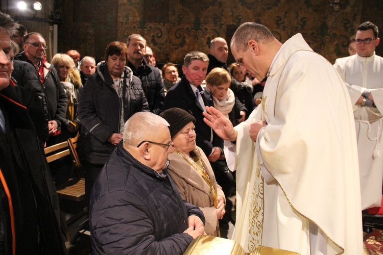 Czuwanie wiernych z Białej Rawskiej na Jasnej Górze