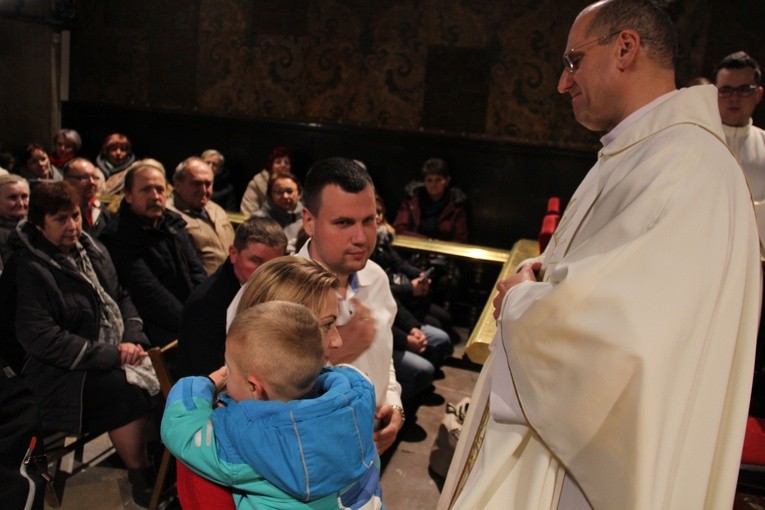 Czuwanie wiernych z Białej Rawskiej na Jasnej Górze