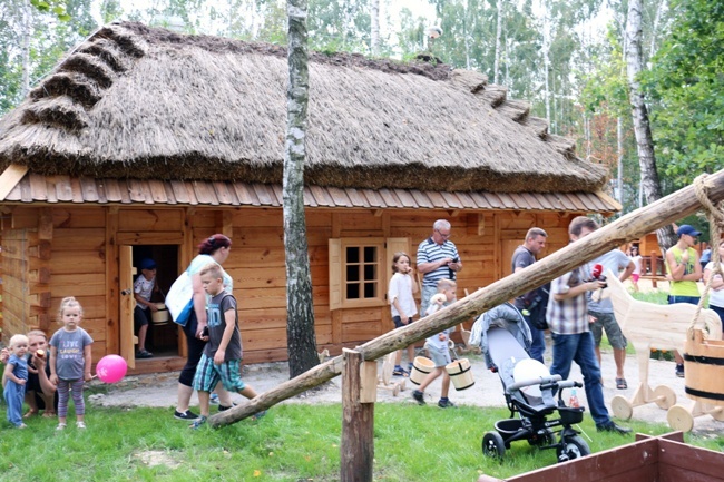 We wrześniu w Muzeum Wsi Radomskiej została otwarta "Mała wioska" - ekspozycja dla dzieci