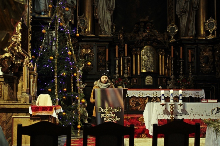 Rekolekcje sylwestrowe dla młodzieży w Henrykowie (dzień 3)