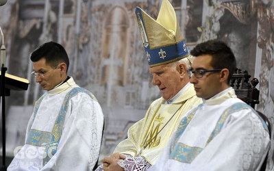 Biskup w świdnickiej katedrze przypomniał najważniejsze wydarzenia minionego roku