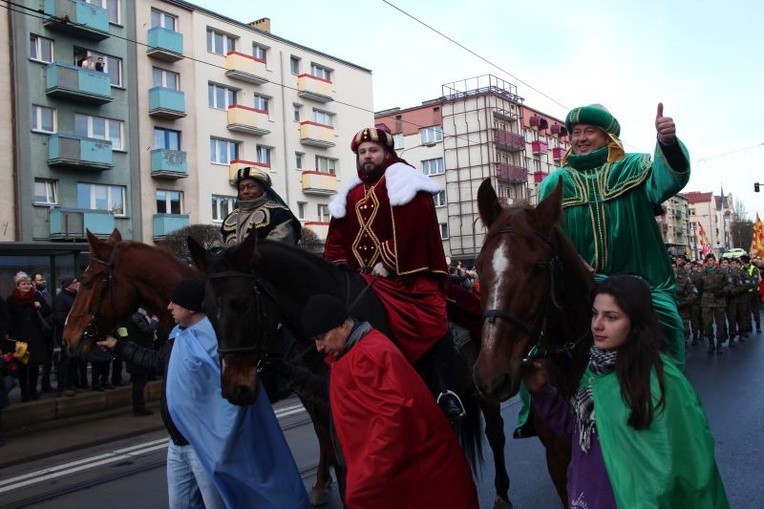 Pójdźmy do Betlejem za Mędrcami