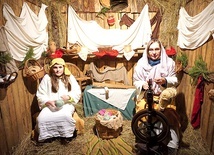 Jak tworzono materiały na ubrania, można było zobaczyć w warsztacie tkackim.