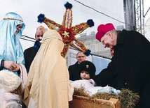 Pod Wawelem tradycją jest już, że Dzieciątku – oprócz Mędrców – kłania się też metropolita krakowski.