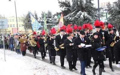 Górnicy dołączyli do orszaku w Łęcznej