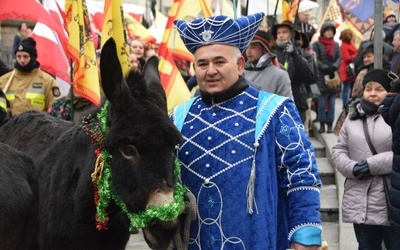 Jeden z ubiegłorocznych świdnickich króli.