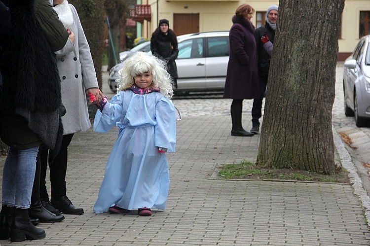 Orszak w Chobieni