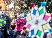 Cała Polska idzie pokłonić się Dzieciątku