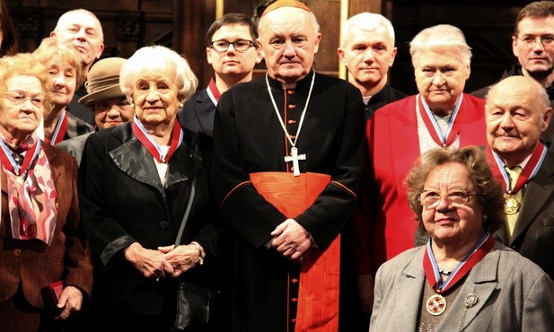 28 medali dla zaangażowanych świeckich