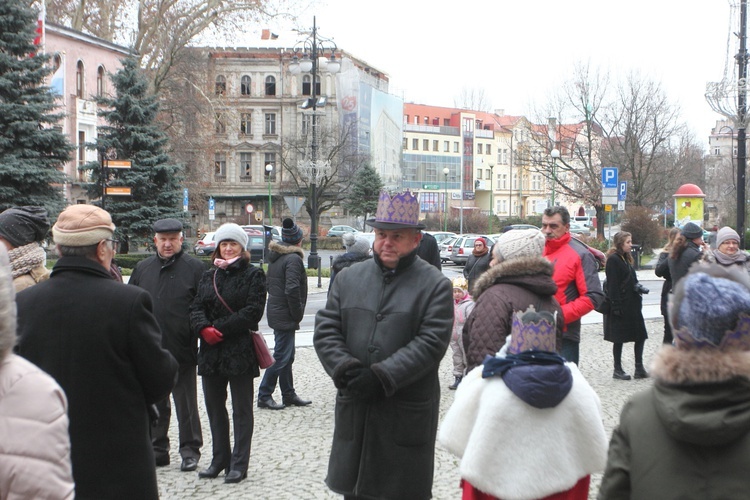 Orszak, książę oraz niedziela