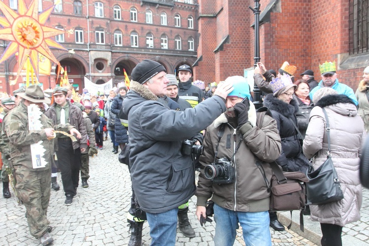 Orszak, książę oraz niedziela