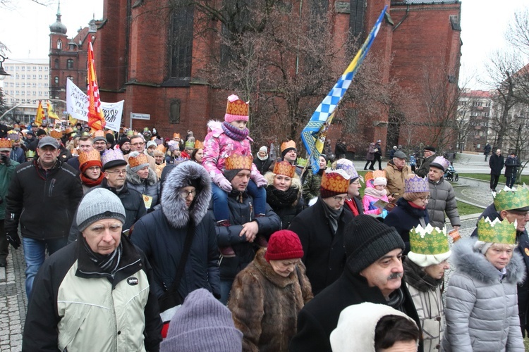 Orszak, książę oraz niedziela