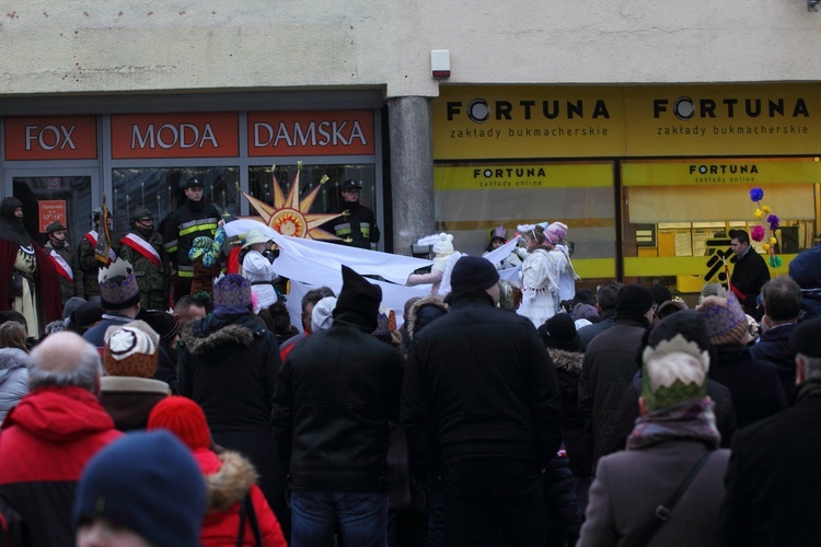 Orszak, książę oraz niedziela