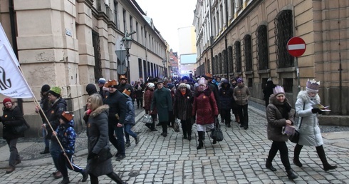 Orszak, książę oraz niedziela