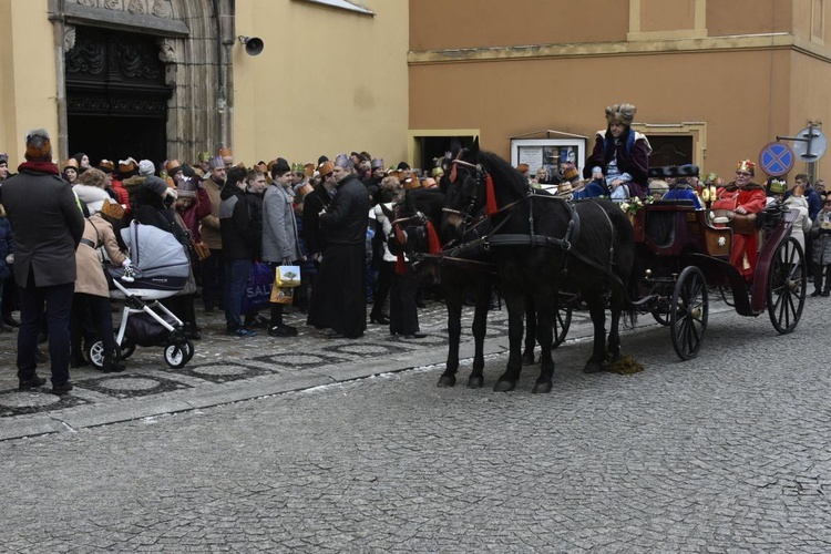 Strzegom. Po Mędrców przyjechała karoca