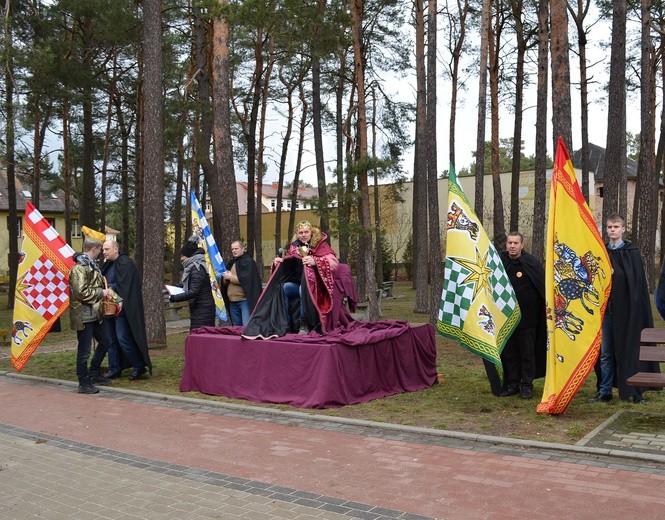 Orszak w Bornem Sulinowie