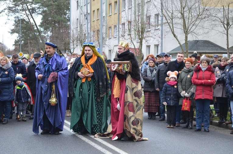 Orszak w Bornem Sulinowie