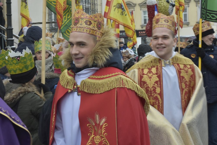 Świebodzice. Dzieci rozgrzały przybyłych kolędami