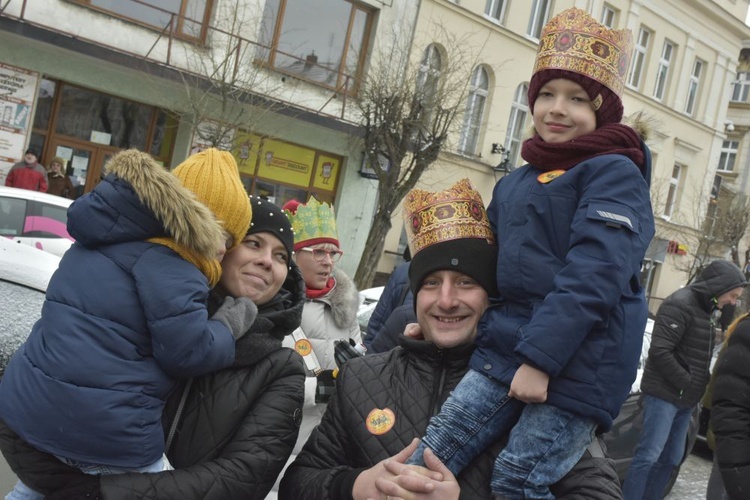 Świebodzice. Dzieci rozgrzały przybyłych kolędami