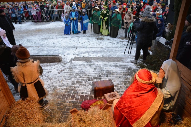 Bielawa. Znów przyszły trzy królestwa