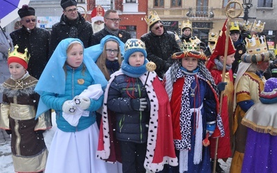 W role królów wcieliły się także dzieci