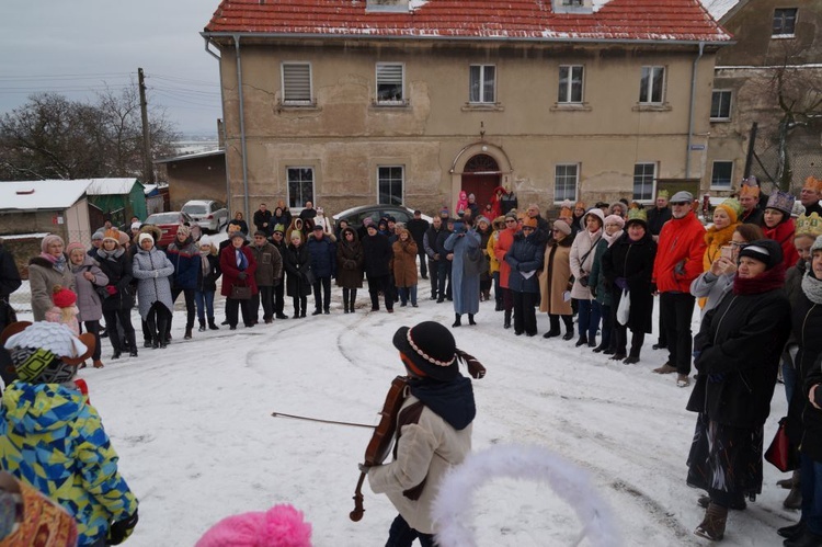 Dobromierz. Rozbudowali ostatnią scenę