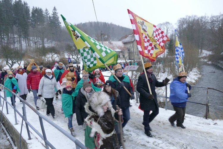 Głuszyca. Celem było Żywe Betlejem