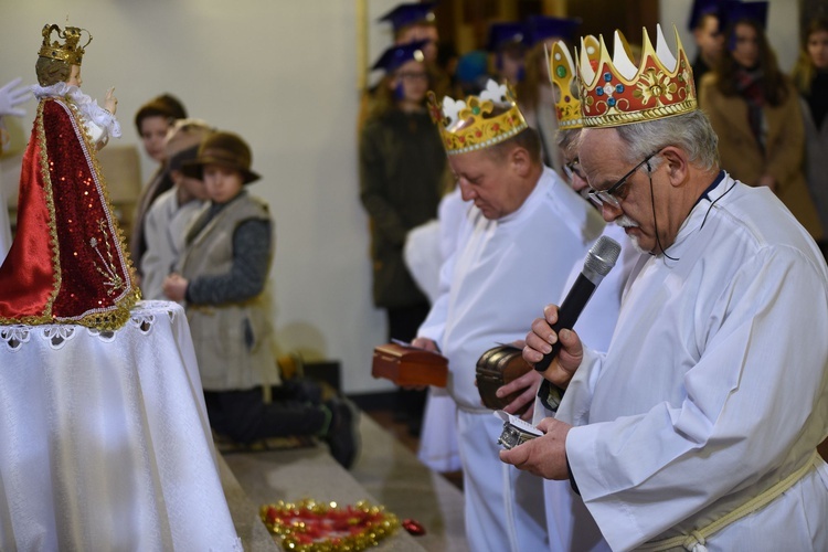 Hołd w Mikołajowicach