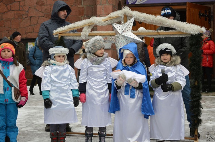 Nowa Ruda-Słupiec. Cała okolica się zeszła