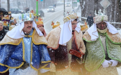 Tymbarski pochód z misją