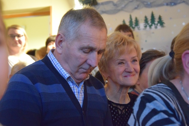 Kolędowanie z babcią i dziadkiem w sochaczewskim przedszkolu