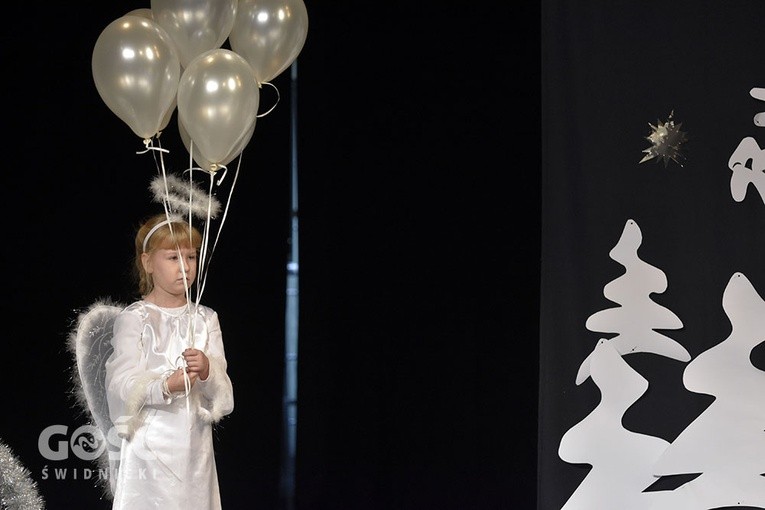 Drugi dzień Świdnickiego Przeglądu Zespołów Kolędniczych