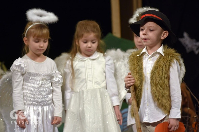 Drugi dzień Świdnickiego Przeglądu Zespołów Kolędniczych