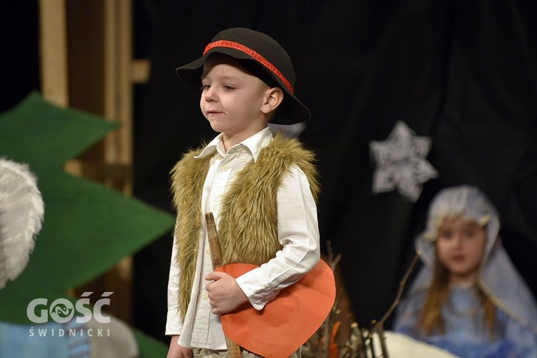 Drugi dzień Świdnickiego Przeglądu Zespołów Kolędniczych