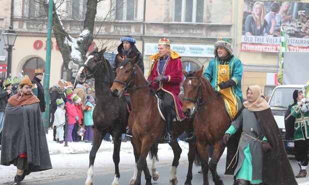 Trzej Królowie przez Oświęcim przejechali konno