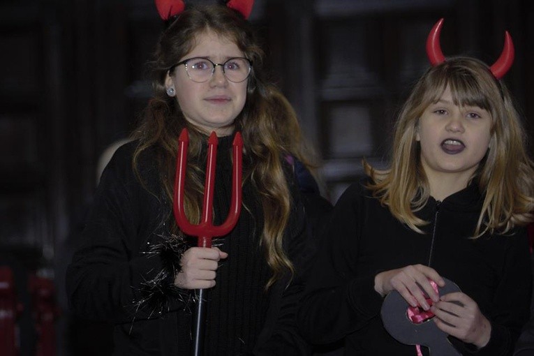 Jasełka w sanktuarium Miłosierdzia Bożego w Świebodzinie