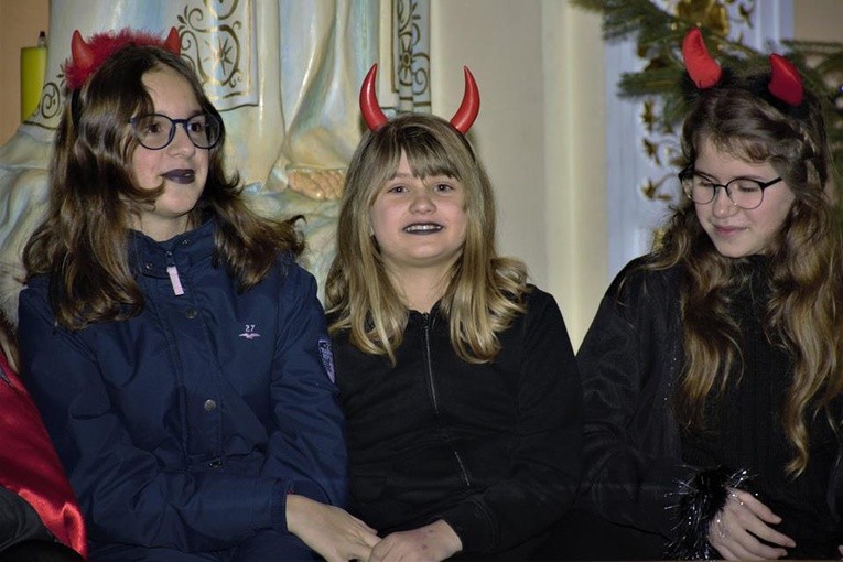 Jasełka w sanktuarium Miłosierdzia Bożego w Świebodzinie